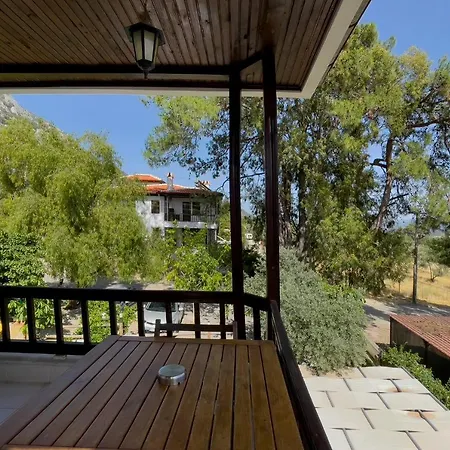 Limon Apart Apartment