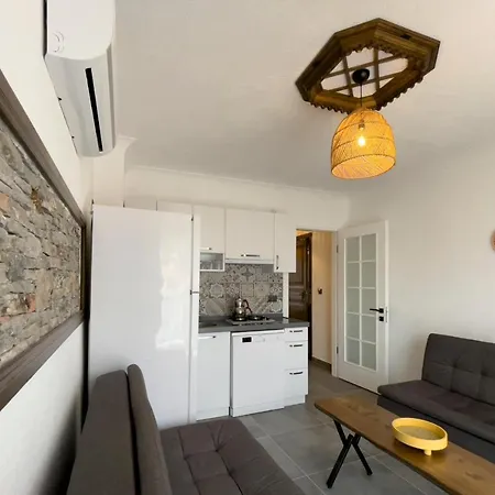 Limon Apart Apartment