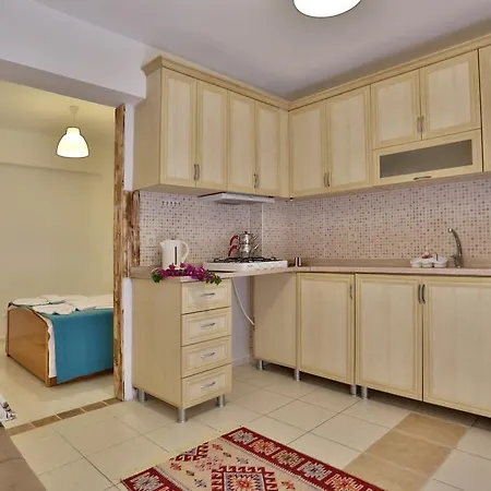 Limon Apart Apartment *